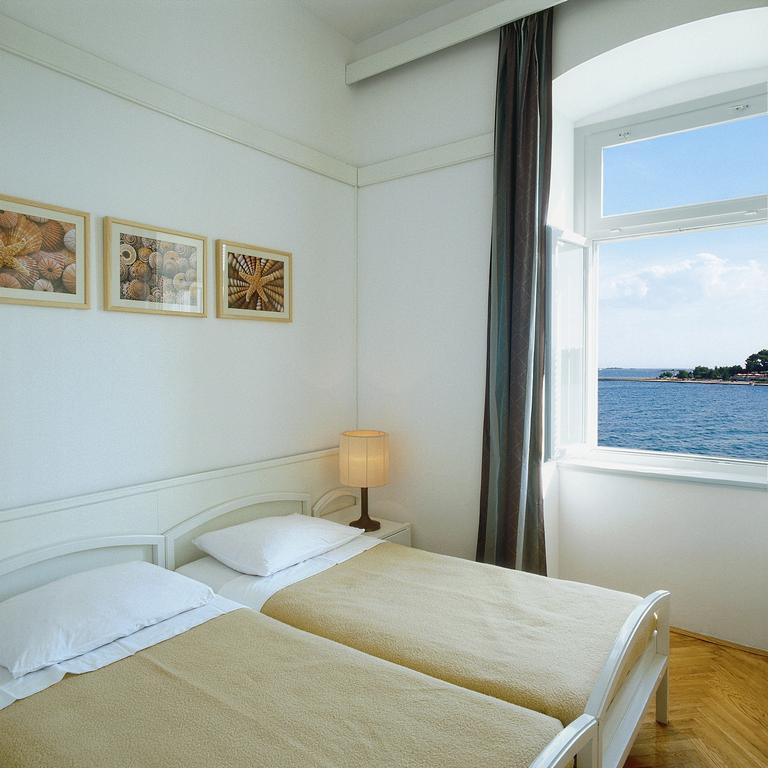 Jadran Residence Porec Room photo